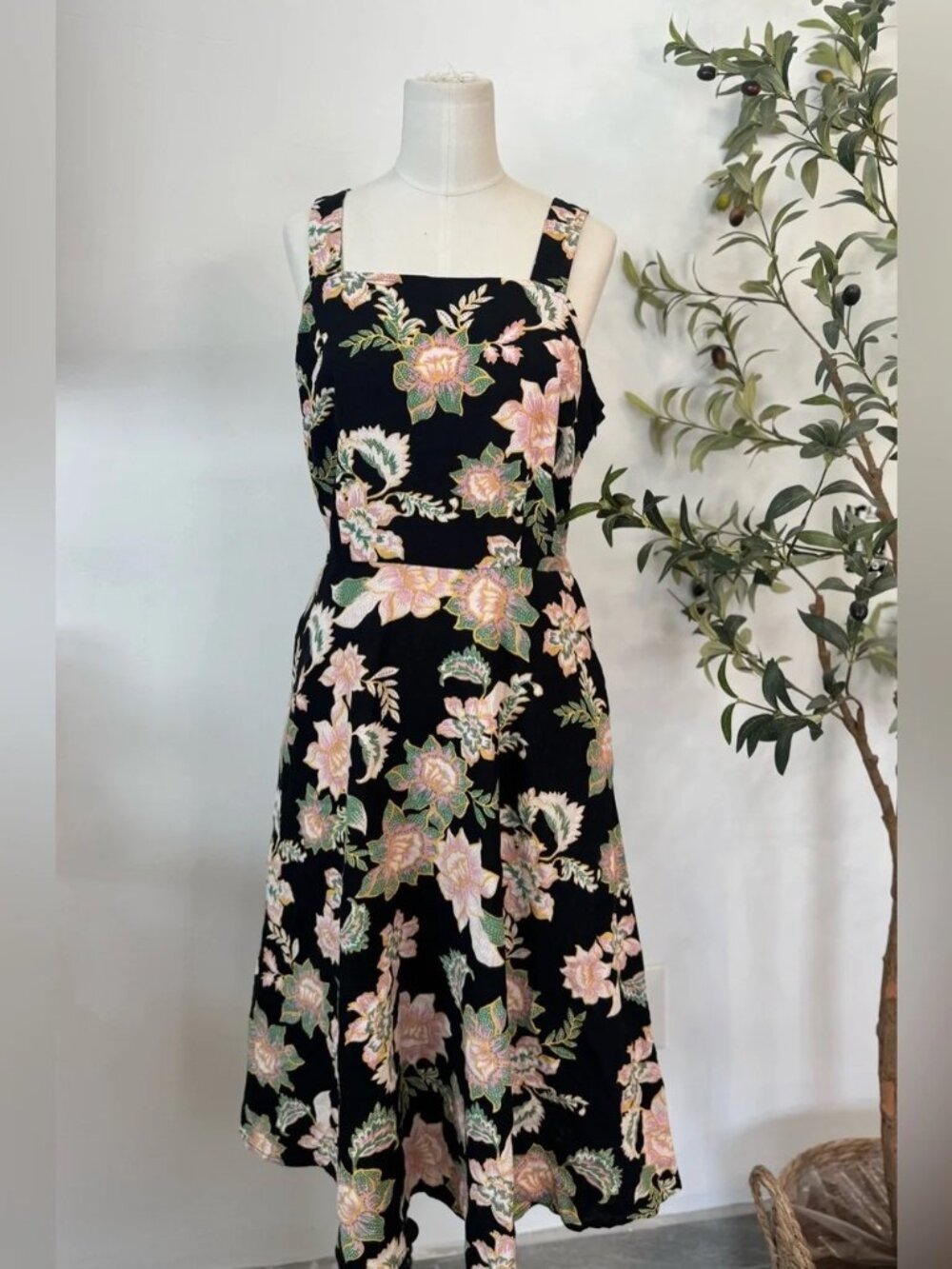 Who What Wear Floral Linen Blend Midi Black Pink Botanical Fit & Flare Dress